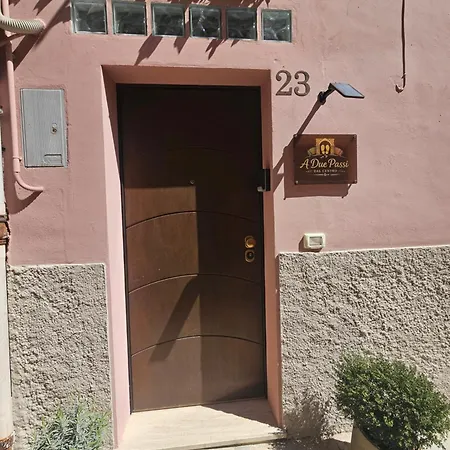 A Due Passi Dal Centro Bed and breakfast Castelfidardo